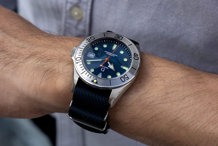DIY WATCH CLUB - Diver with Silver bezel insert (Seiko mod)