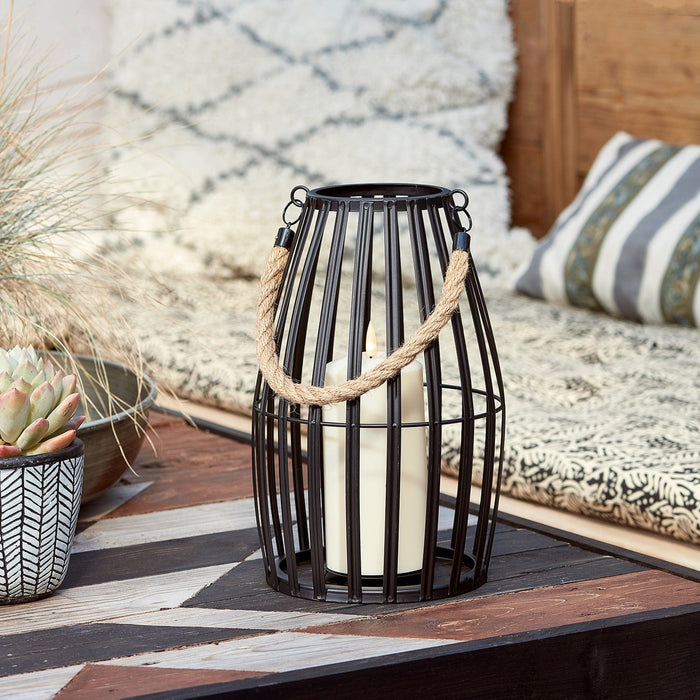 LA20019_small-black-metal-lantern-fixed-truglow-outdoor-p1_84fecc0f-75dc-4e59-82c2-966c1a83bd07.jpg
