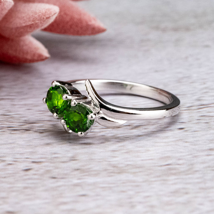 Chrome Diopside Ring 4.5mm .925 Silver - InnerVision Crystals
