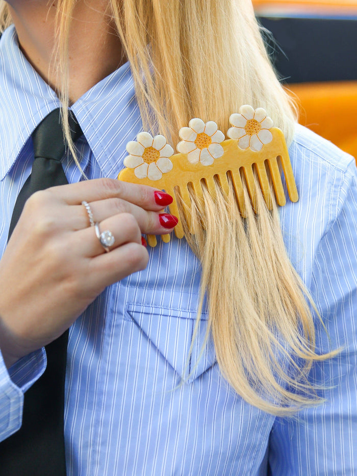 Hand-Painted Vintage Daisy Detangling Wide Tooth Hair Comb | Eco-Friendly