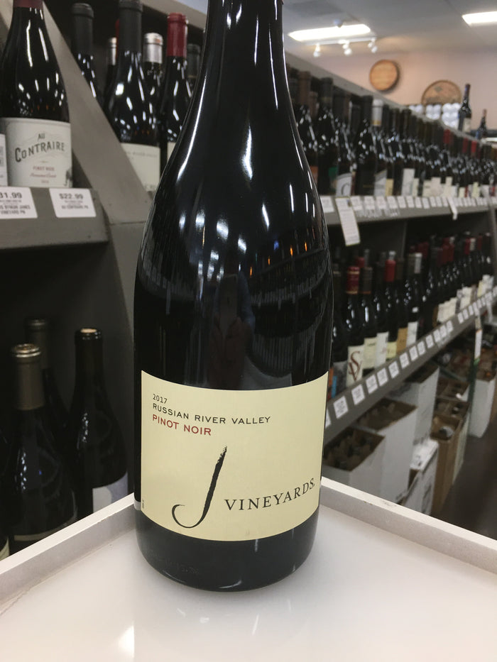 J PINOT NOIR RUSSIAN RIVER