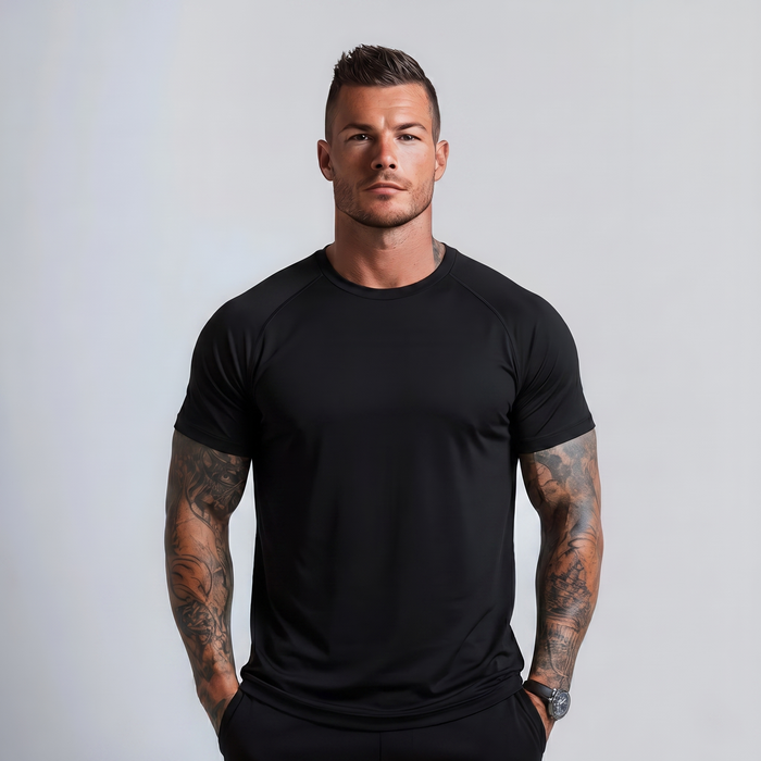 AVERON FitFlex Tee - Black - model raglan