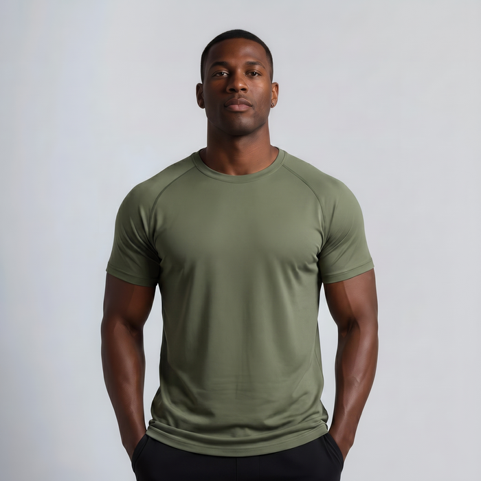 AVERON FitFlex Tee - Army Green - model raglan