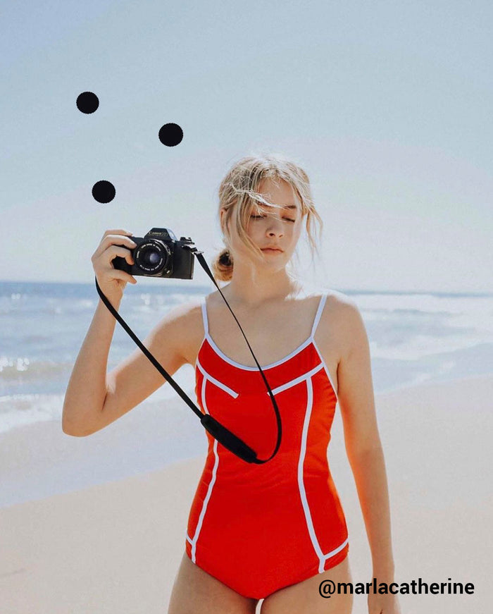 3 dot doodle on photo
