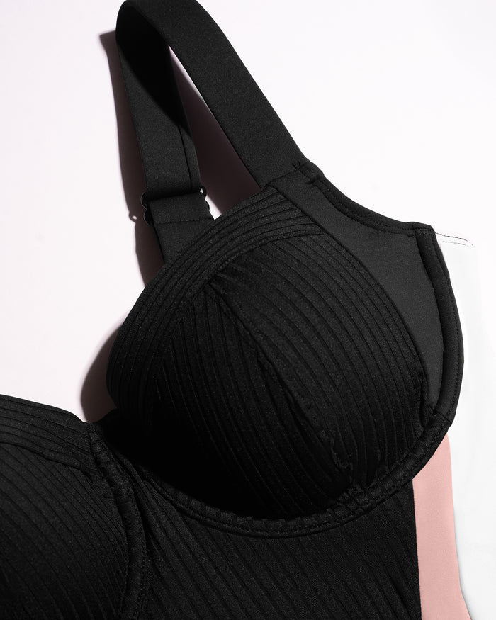 Close up of Brazilian Siren - Contour Rib Black/Rose/White