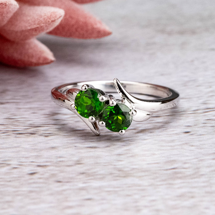 Chrome Diopside Ring 4.5mm .925 Silver - InnerVision Crystals