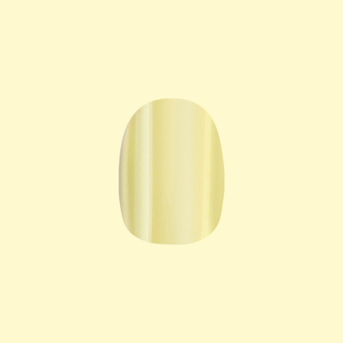 Citrus Chrome - Press-On | Extra Short | Round false nail in bright yellow with shimmery chrome for quick at-home mani