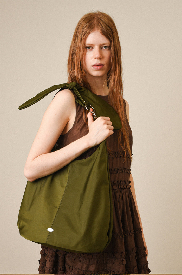 Gene Oversized Bag Olive