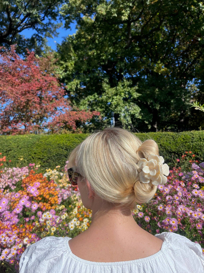 Handmade Origami Gardenia Flower Claw Hair Clip: Lavender
