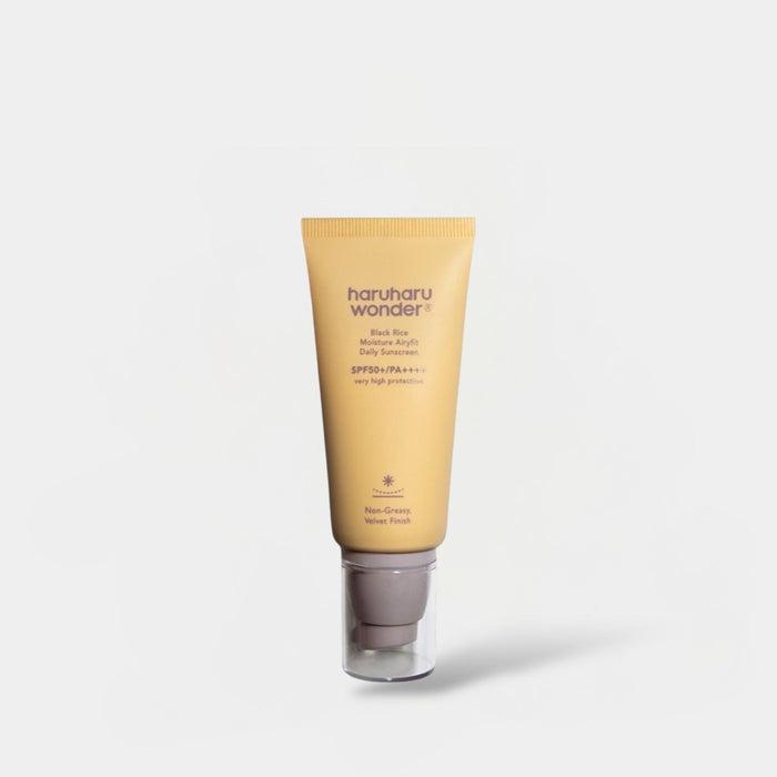 Haruharu WONDER Black Rice Moisture Airyfit Sunscreen 50ml هارو هارو ووندر واقي الشمس بخلاصة الأرز الأسود المرطّب بخفة الهواء - Princess Cosmetics Qatar