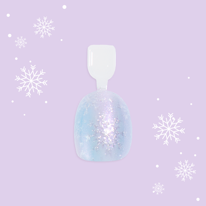Iridescent Snow Queen - Pressies | Extra Short Short | Round with shimmering iridescent flakes for a quick press-on mani look