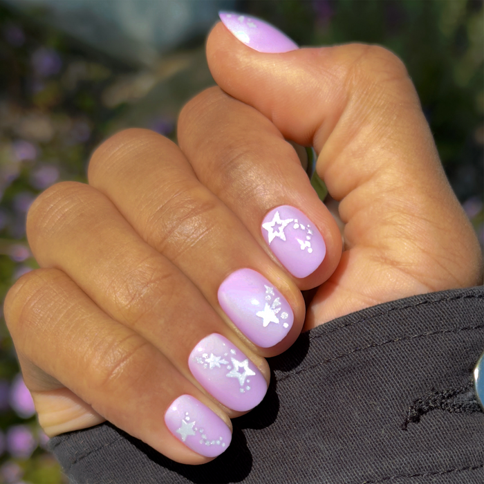 Lavender Iridescent Stars - Press-On | Extra Short | Round with soft lavender polish and iridescent star accents for easy mani