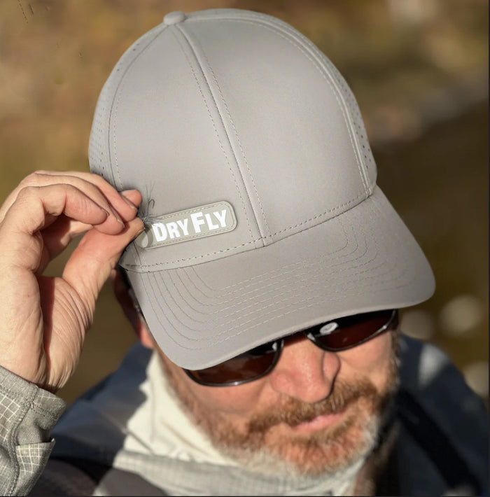 Light Cahill-ultimate magnet hat