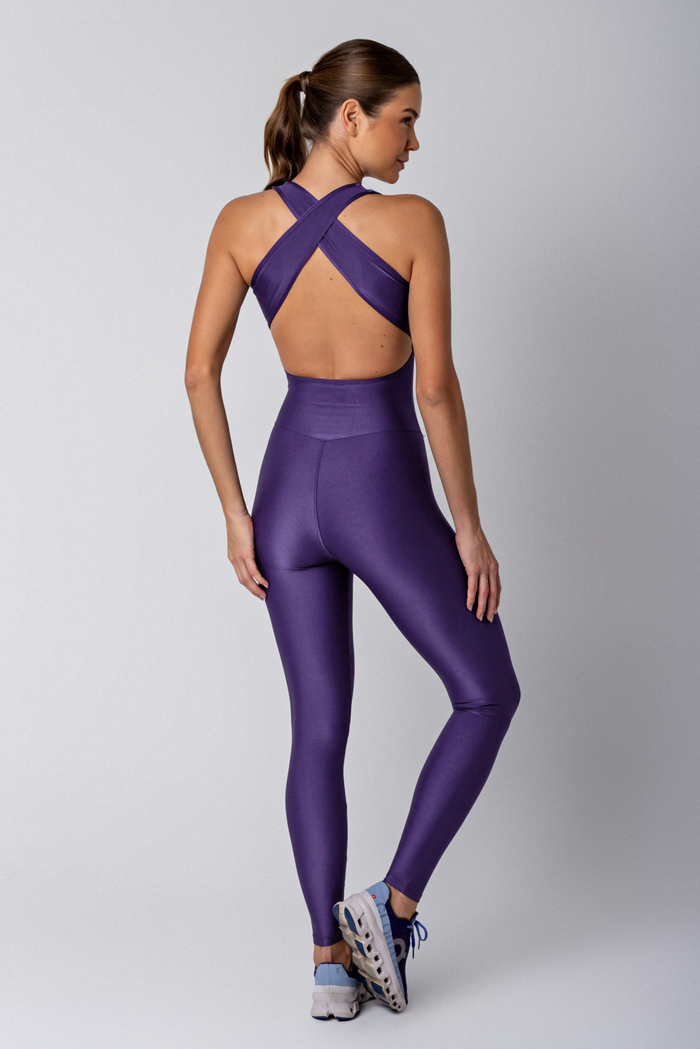 Macacão Costas Cruzadas Thay  Roxo