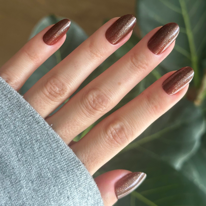Museum Date - Press-On | Medium | Oval false nails in deep shimmering chocolate brown for easy at-home mani