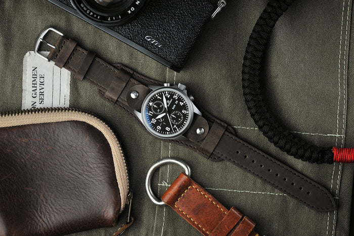 vario oiled leather open ended bund strap