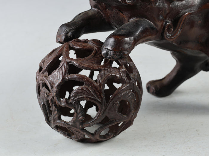 Old Japanese Legendary Leo Small Bronze Figure Good Atmosphere Komainu Tsushima