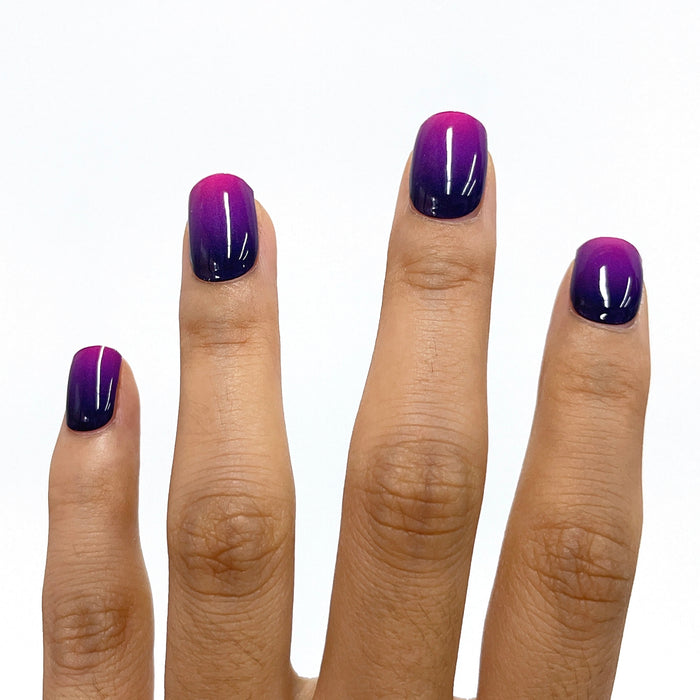 Purple to Black Ombre Glossy Gel Nail Stickers