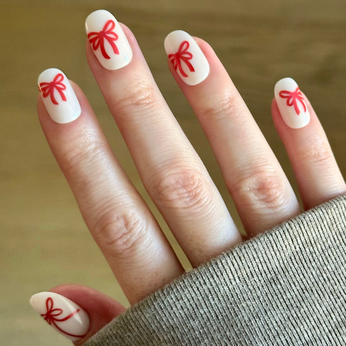 Red Chrome Bows - Tab Press-On | Short | Round