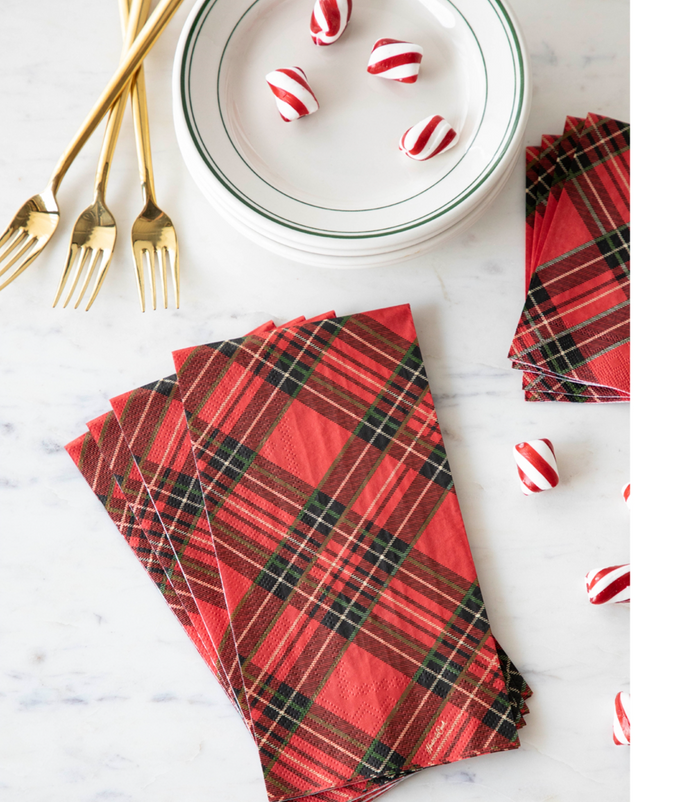 red plaid napkin (+ sizes)