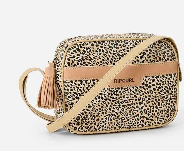 Rip Curl 2.5L boho shoulder bag