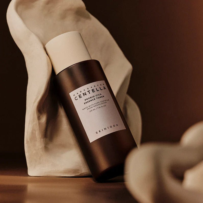 Skin1004 Madagascar Centella Probio - Cica Essence Toner 210ml. Skin1004 مدغشقر كينتيلا بروبيو سيكا جوهر تونر - Princess Cosmetics Qatar