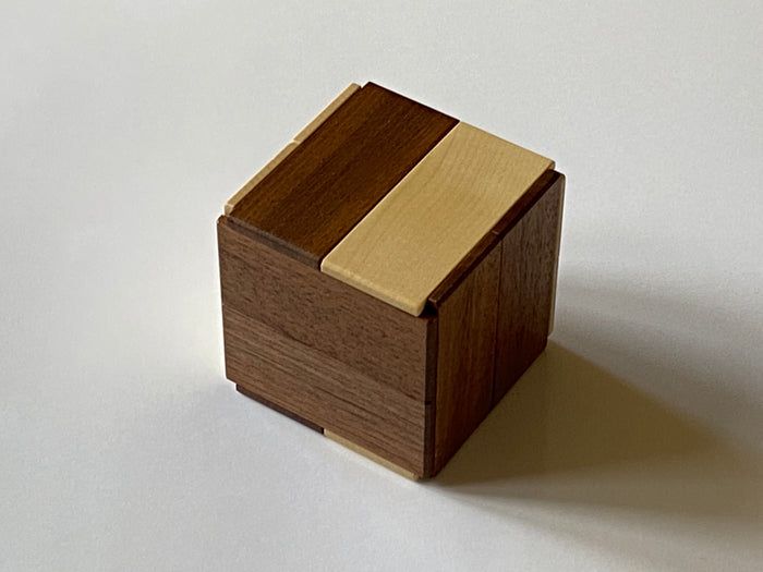 Twin Box Japanese Puzzle by Hideaki Kawashima